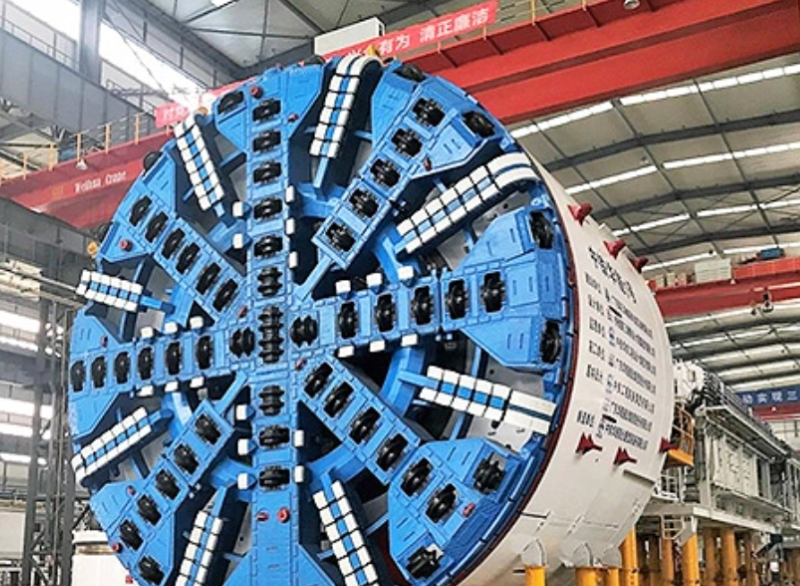 ball valve In the Mud And Water System